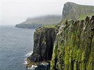 Isle of Skye, Skotsko: Kouzelný maják Neist Point Lighthouse byl rozsvícený...