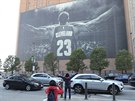 Fanouci v Clevelandu se chystají na tetí finále NBA ped obím plakátem...
