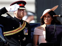 Princ Harry a vévodkyn ze Sussexu Meghan na oslavách Trooping the Colour...