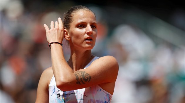 Karolna Plkov se s Roland Garros lou u ve tetm kole.