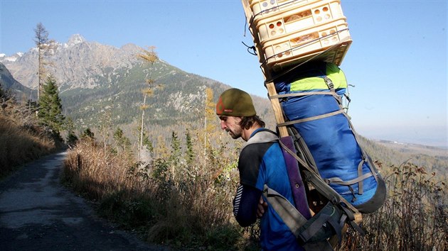 Nosič a horolezec Peter Michalka má v nájmu Téryho chatu ve Vysokých Tatrách.
