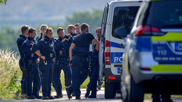 Nmeck policie vyetuje ppad znsilnn a zavradn dvky. (6. ervna 2018)