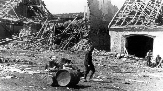 Největší jednorázovou ztrátou pro rumunské divize v regionu byl výbuch muničního skladu v Polné. Zemřelo při něm okolo patnácti vojáků.