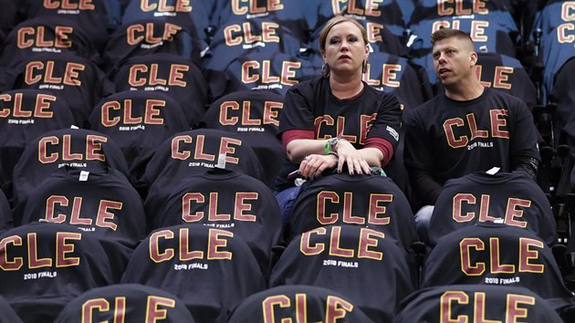 Fanouci Clevelandu ekaj na tet zpas finle NBA.