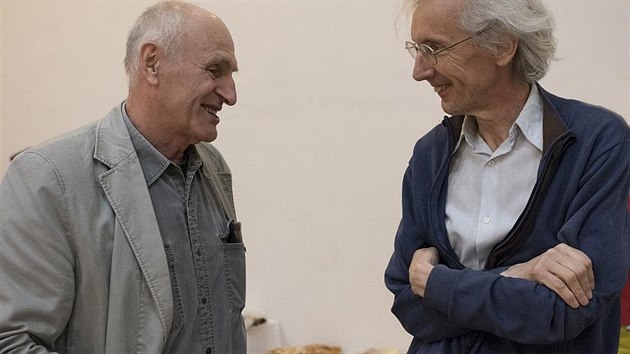 Martin Hilský a Jan Antonín Pitínský na první čtené zkoušce letošní premiéry Letních shakespearovských slavností