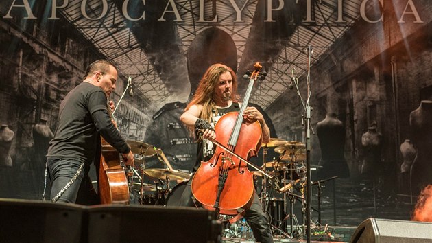 Finsk skupina Apocalyptica vystoup o vkendu na Metalfestu v Plzni.