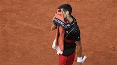 Novak Djokovi ve tvrtfinále Roland Garros.