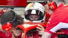 Německý jezdec Sebastan Vettel ovládl kvalifikaci Velké ceny Kanady