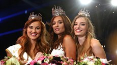 Česká Miss 2018 Lea Šteflíčková z Ústí nad Labem (uprostřed), první vicemiss...