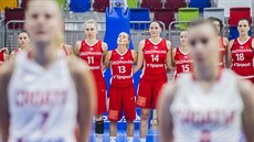 České basketbalistky před zápasem s Chorvatskem.
