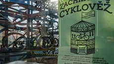 Uzavřená cyklověž v Hradci Králové