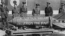 Strategické letectvo RAF útoilo v roce 1918 hlavn na letit a eleznici