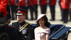 Princ Harry a vévodkyn� ze Sussexu Meghan na oslavách Trooping the Colour...