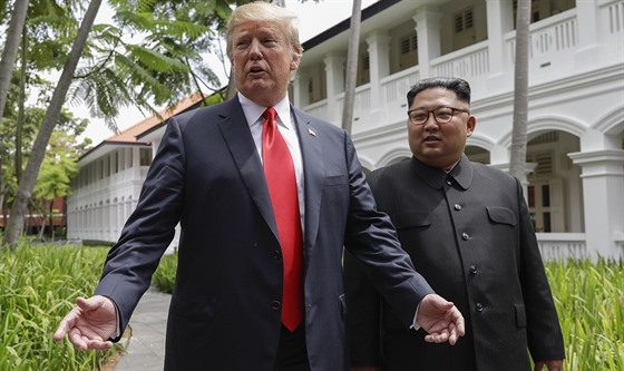 Donald Trump a Kim ong-un po spoleném pracovním obd v singapurském hotelu...