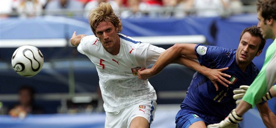 Radoslav Ková (vlevo) pi utkání s Itálií na MS 2006