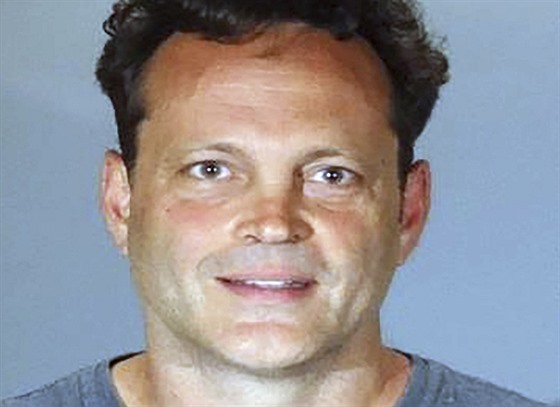 Vince Vaughn na policejním snímku po zadrení kvli jízd pod vlivem alkoholu...