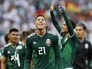 Fotbalisté Mexika se radují z vítězství nad Německem.