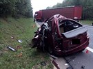 Při tragické nehodě u Pomezí nad Ohří zemřel mladý řidič.