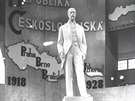Ped 90 lety si prezident T. G. Masaryk v Brn prohldl dokonenou vstavu...