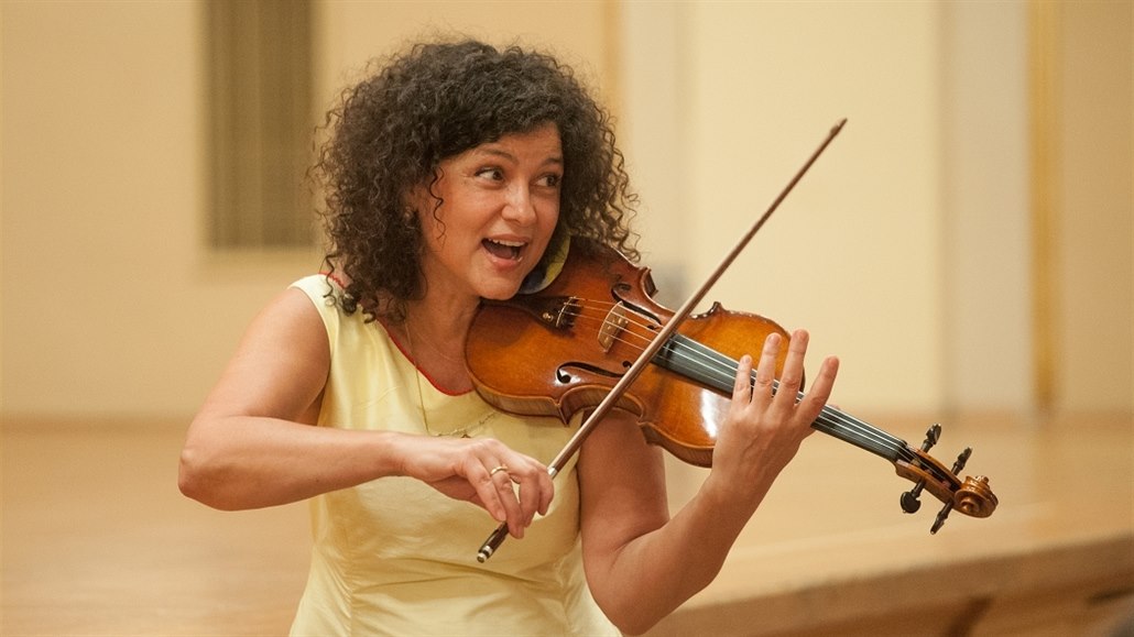 Hostem letoního roníku festivalu bude i houslistka Iva Bittová.