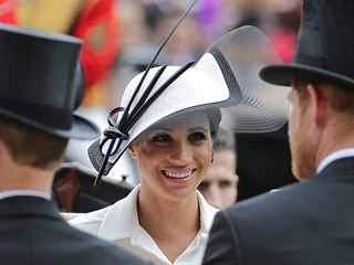 Vévodkyně Meghan na dostizích (Ascot, 19. června 2018)