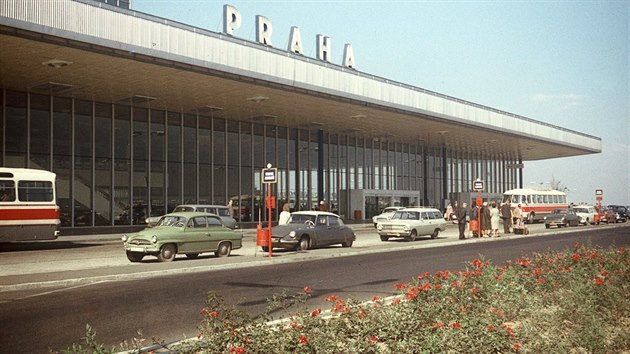 Terminál 1 pražského letiště Ruzyně v roce 1968.