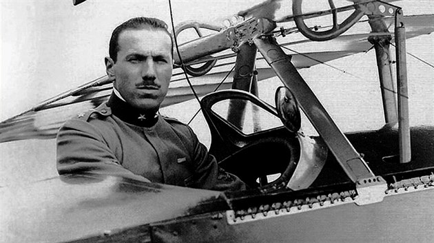 Francesco Baracca ve sthace Nieuport 11