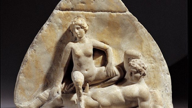 A ještě jednou umění z Pompejí. Dnes tento kousek najdete v neapolském archeologickém muzeu.