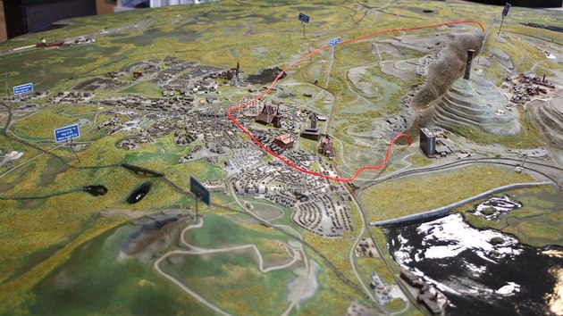 Tento snímek, ukazuje model města Kiruna a blízkého dolu na těžbu železa.
