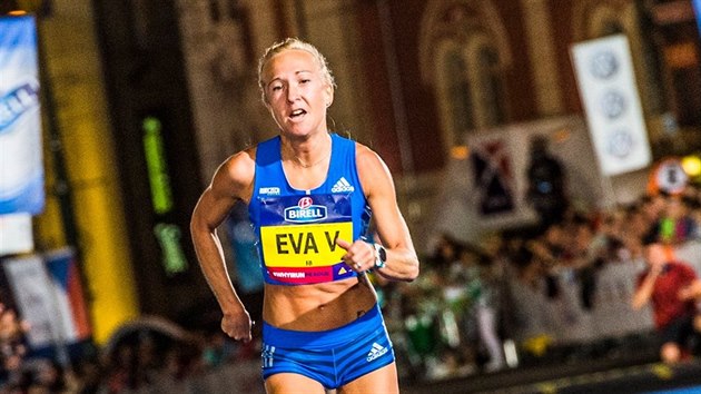 Eva Vrabcová Nývltová reprezentuje Českou republiku v atletice