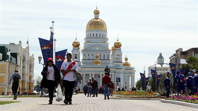 Peruánští fanoušci obsadili ruský Saransk.