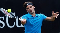 výcar Roger Federer ve finále turnaje ve Stuttgartu