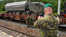 Odjezd minometné jednotky eských voják na misi do Lotyska