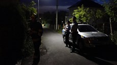 Policisté ve Frantikových Lázních evakuovali obyvatele domy kvli nalezení...