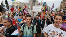 Úastníci prvodu homosexuál v Kyjev (18. 6. 2018)