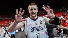 Marko Savi ze Srbska slaví titul z MS 3x3 v Manile, u svj tvrtý.