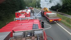 Poár kabiny nákladního vozu u Chlumce nad Cidlinou (14.6.2018).