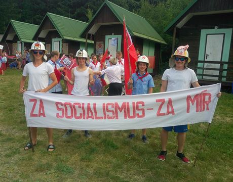 Socialistick kurz pro studenty krlovhradeckho gymnzia v Trhov Kamenici....