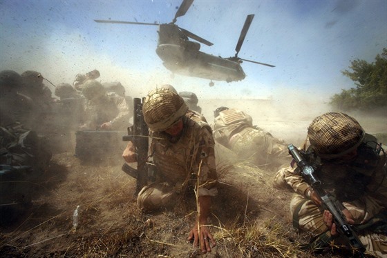 Britští vojáci v afghánské provincii Hílmand (srpen 2009)
