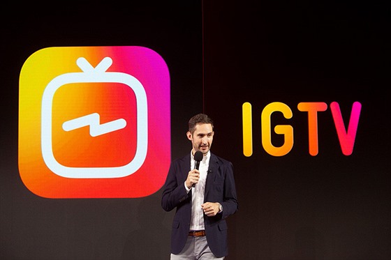 Šéf Instagramu Kevin Systrom uvádí novinku IGTV.