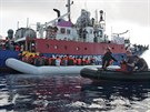 Na palub lodi Lifeline je 234 migrant (21. ervna 2018)