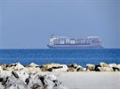 Plavidlo Alexander Maersk u beh Sicílie (25. ervna 2018)