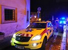 Muž v centru Prahy spadl z 15metrové výšky, museli ho vyprostit hasiči (22....