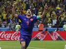 Kolumbijec Radamel Falcao slaví svj gól do sít Polska.