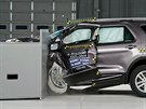 Crashtest s 25procentním pesazením Fordu Explorer