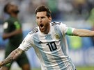 KONEN GÓL. Lionel Messi se raduje z trefy v utkání mistrovství svta mezi...