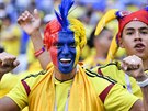 Fanouci reprezentace Kolumbie, která v rozhodujícím utkání o postu ze skupiny...