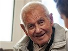 Pilot major Alojz Mutansk (97 let). V roce 1948 byl jednm z leteckch...
