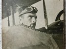 Pilot Robert Lev Mel.