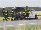 U tok na Havlkobrodsku shoelo osobn auto (25. 6. 2018).